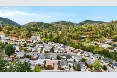 145 Samantha Way, Canyonville, OR 97417 - Photo 27