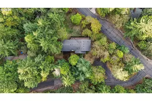 551 Brookside Dr, Eugene, OR 97405 - Photo 43