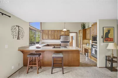 551 Brookside Dr, Eugene, OR 97405 - Photo 17
