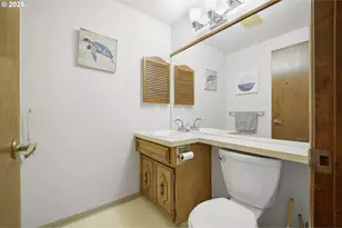 551 Brookside Dr, Eugene, OR 97405 - Photo 25