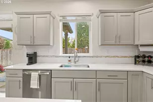 2965 Teal Pl, Eugene, OR 97404 - Photo 9