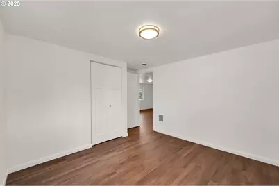 2665 E St, Springfield, OR 97477 - Photo 21