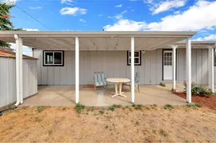 2665 E St, Springfield, OR 97477 - Photo 35