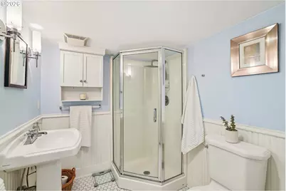 2747 NW Raleigh St #2, Portland, OR 97210 - Photo 23