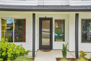 2646 SE 101st Ave, Portland, OR 97266 - Photo 3