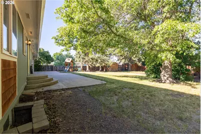 2901 N 4th St, La Grande, OR 97850 - Photo 29