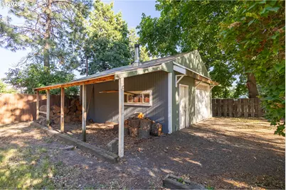 2901 N 4th St, La Grande, OR 97850 - Photo 33