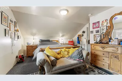 625 S 9th St, Coos Bay, OR 97420 - Photo 13