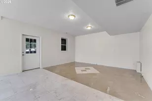 8441 NW Hawkins Blvd, Portland, OR 97229 - Photo 37