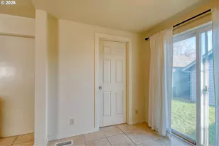 120 SE 7th St, Pendleton, OR 97801 - Photo 17