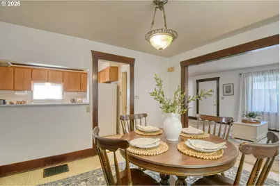 120 SE 7th St, Pendleton, OR 97801 - Photo 11