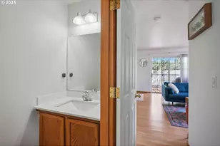 12923 NE Prescott Dr, Portland, OR 97230 - Photo 9