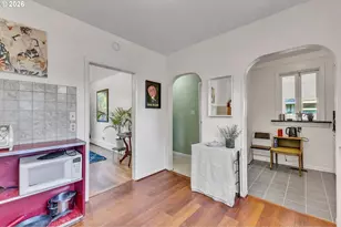 5905 N Minnesota Ave, Portland, OR 97217 - Photo 11