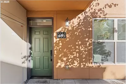 6273 NE Carillion Dr #103, Hillsboro, OR 97124 - Photo 3