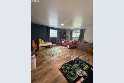 6974 Glacier Dr, Springfield, OR 97478 - Photo 21