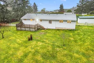 45777 SW Maple Ln, Gaston, OR 97119 - Photo 5