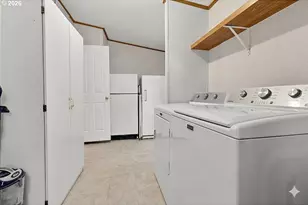 94998 Spring Valley Ln, Marcola, OR 97454 - Photo 17