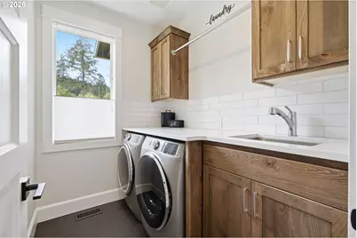 22234 SW Ribera Ln, West Linn, OR 97068 - Photo 23