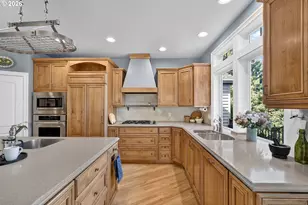 9105 NW Fullner Ct, Portland, OR 97229 - Photo 11