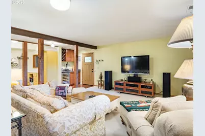 6019 SW Woods Ct, Portland, OR 97221 - Photo 27