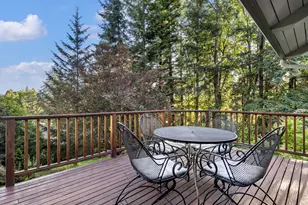 6019 SW Woods Ct, Portland, OR 97221 - Photo 37