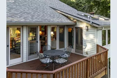 6019 SW Woods Ct, Portland, OR 97221 - Photo 37