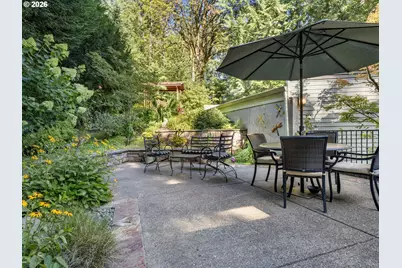 6019 SW Woods Ct, Portland, OR 97221 - Photo 39
