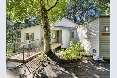 6019 SW Woods Ct, Portland, OR 97221 - Photo 3
