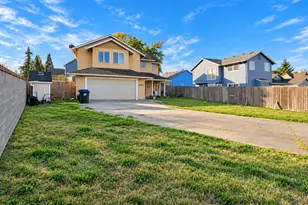 1100 Lincoln Ct, Aumsville, OR 97325 - Photo 1