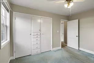 1666 W Myrtle Ave, Roseburg, OR 97471 - Photo 17