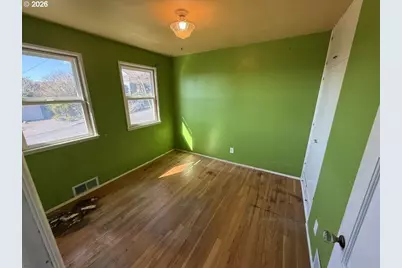 398 Atlantic St, Astoria, OR 97103 - Photo 19