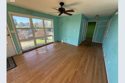 398 Atlantic St, Astoria, OR 97103 - Photo 13