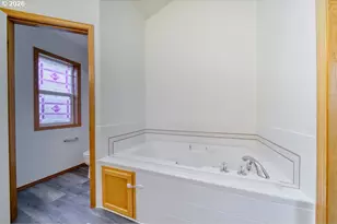 34672 Cascade St, Saint Helens, OR 97051 - Photo 23