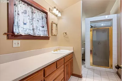 155 N 6th Ave, Elgin, OR 97827 - Photo 33