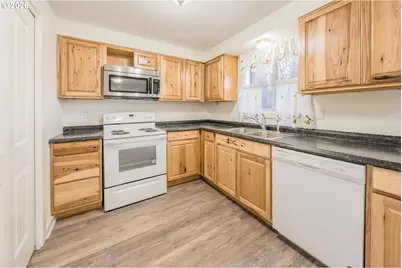 3217 NE Tide Ave, Lincoln City, OR 97367 - Photo 17