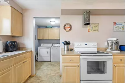 220 Wells Rd, Oakland, OR 97462 - Photo 17