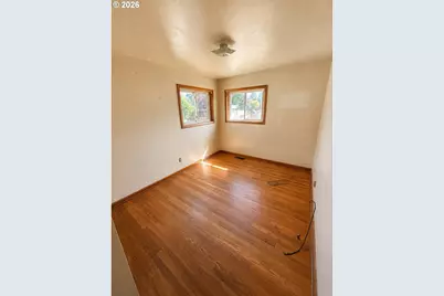 3015 SE 143rd Ave, Portland, OR 97236 - Photo 9