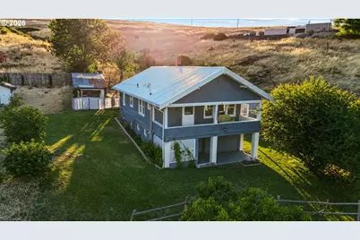 165 SW Delwood St, Pilot Rock, OR 97868 - Photo 1