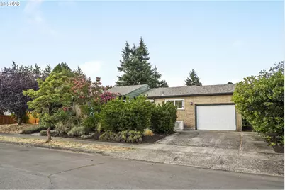 3855 NE Webster St, Portland, OR 97211 - Photo 1