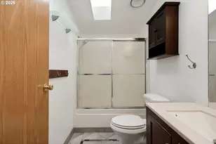 39 N Eagle Point Rd, Tygh Valley, OR 97063 - Photo 23