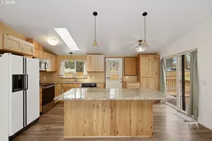 39 N Eagle Point Rd, Tygh Valley, OR 97063 - Photo 7