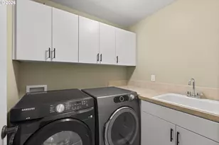 16630 Northwest Vetter Drive, Portland, OR 97229 - Photo 39