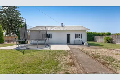 1110 W Oak St, Lebanon, OR 97355 - Photo 7