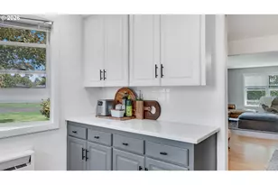 1110 W Oak St, Lebanon, OR 97355 - Photo 17