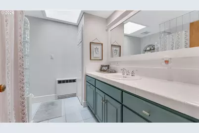 1110 W Oak St, Lebanon, OR 97355 - Photo 25