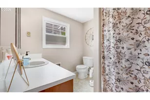 1110 W Oak St, Lebanon, OR 97355 - Photo 33