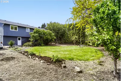 854 NE 16th Ave, Canby, OR 97013 - Photo 25