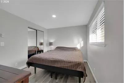 34792 Row River Rd, Cottage Grove, OR 97424 - Photo 15