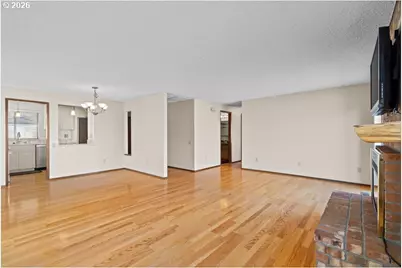 14859 NE Thompson St, Portland, OR 97230 - Photo 9