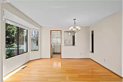 14859 NE Thompson St, Portland, OR 97230 - Photo 5